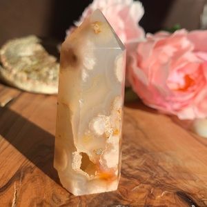 Sakura Agate Tower w/druzy cave✨🌸✨